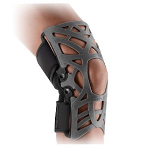 Reaction Web Knee Brace, Medium/Large, Gray