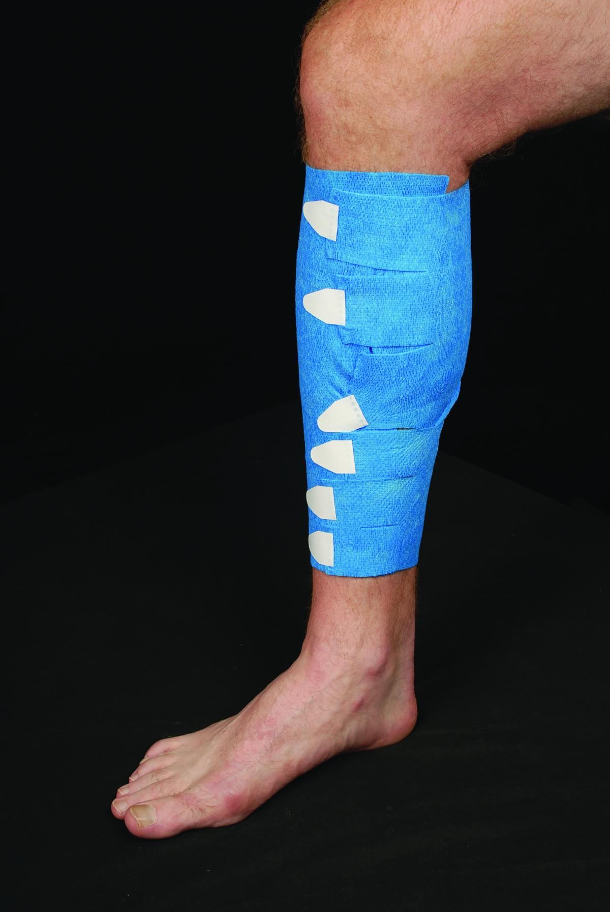 TAPEless Long Leg Wrap Dressing Holder, Medium