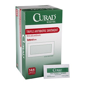 CURAD Triple Antibiotic Ointment, 0.9 g Packet
